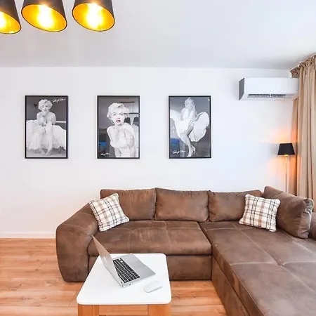Highstyle Downtown Apartment