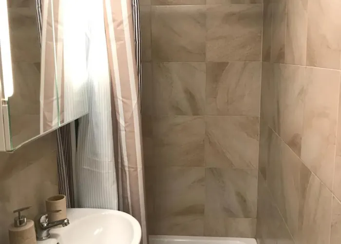 Highstyle Downtown Apartment